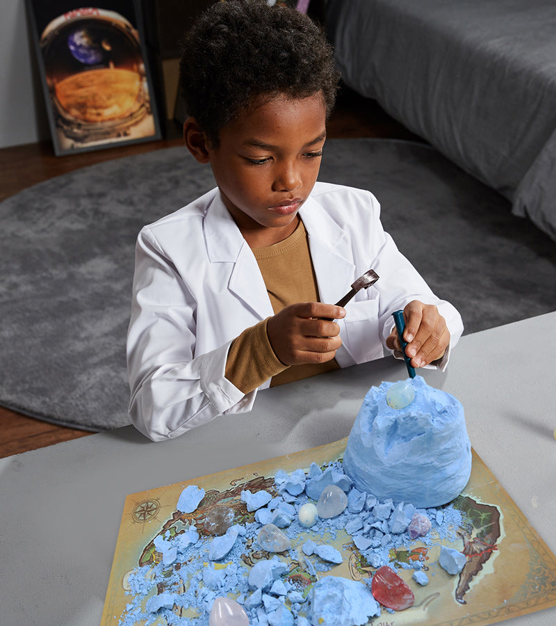 Belize Great Blue Hole Gemstone Dig Kit - Let Kids Dig & Learn